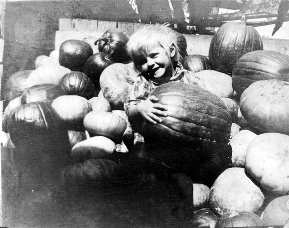 Sally pumpkins Sep 19, 1917